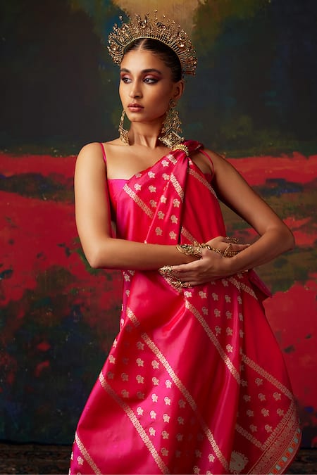 Buy_Ekaya Banaras_Pink Silk Embroidery Banarasi Kadhwa Saree _Online_at_Aza_Fashions