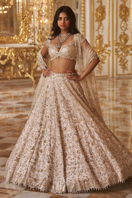 Golden Silver Sequins Embroidered Lehenga Set Design by Seema Gujral at  Pernia's Pop Up Shop 2024