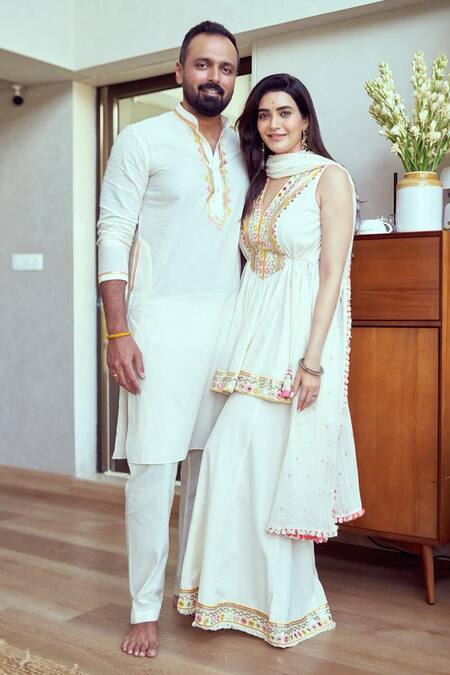 Shop_Gopi Vaid_Ivory Cotton Sequins, Mirrors Plunge Hana Embroidered Peplum Kurta With Sharara 