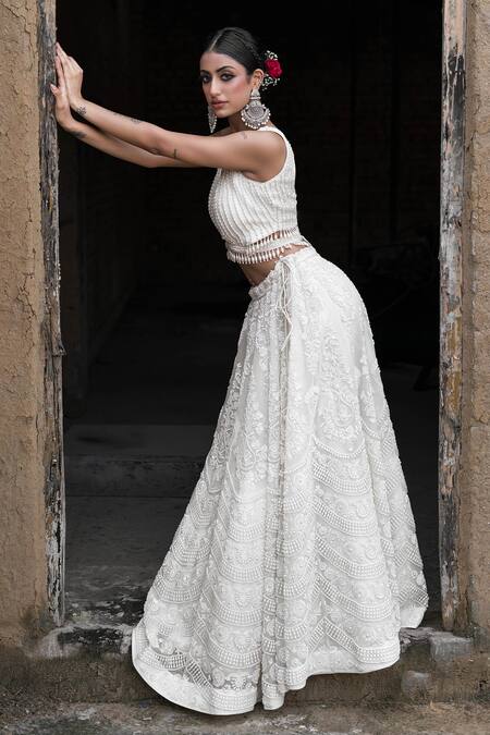 Buy_Vandana Sethi_White Organza Pearls Boat Neck Embroidered Bridal Lehenga Set 