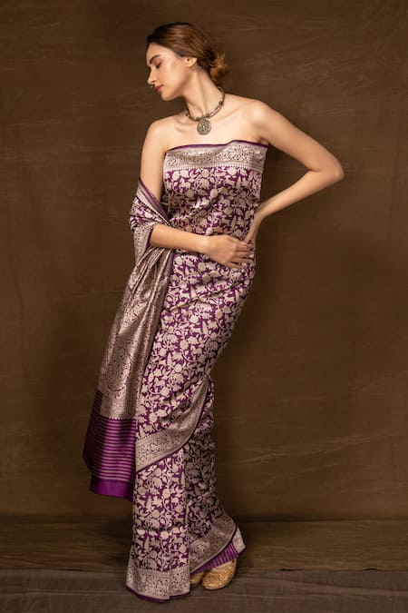 Vishwa By Pinki Sinha_Purple Silk Shikargah Patterns Banarasi Handwoven Saree With Running Blouse _Online_at_Aza_Fashions