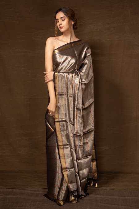 Vishwa By Pinki Sinha_Silver Silk Zari Stripe Banarasi Saree With Running Blouse_Online_at_Aza_Fashions