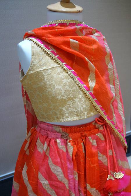 Shop_APRICOTKIDS_Red Kota Doria Tassels, Zari Leheriya Pattern Lehenga Set_Online_at_Aza_Fashions