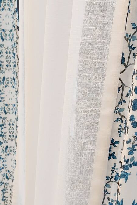 Throwpillow_White Polyester Printed Humming Bird Curtains - Set Of 2_Online_at_Aza_Fashions