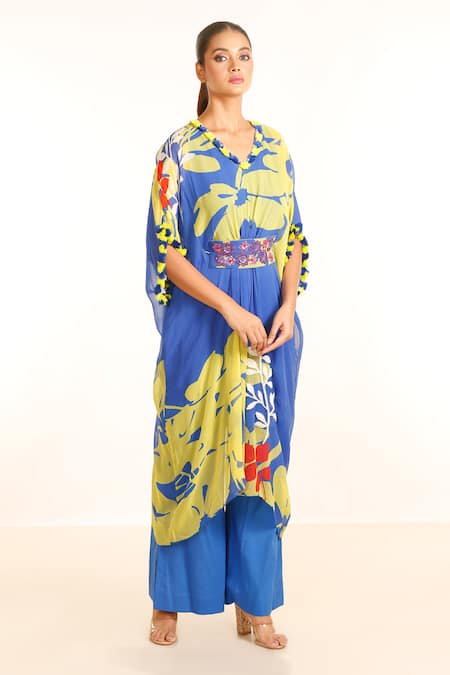 Garo Floral Pattern Kaftan & Pant Set 