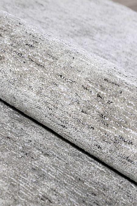 Shop Kaleen India Off White 40% Wool And 60% Viscose Hand Woven Marble Effect Round Shaped Rug Online at Aza Fashions Shop_Kaleen India_Off White 40% Wool And 60% Viscose Hand Woven Marble Effect Round Shaped Rug_Online_at_Aza_Fashions