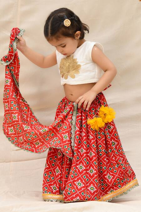 Kids Lehenga: Buy Lehenga Choli for Kids Online | Utsav Fashion