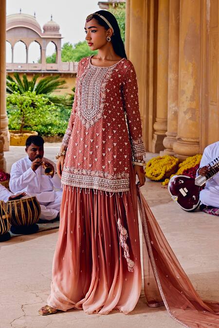 Amitabh Malhotra Peach Georgette Embellished Mirror Round Floral Kurta Skirt Set at Aza Fashions Amitabh Malhotra_Peach Georgette Embellished Mirror Round Floral Kurta Skirt Set _at_Aza_Fashions