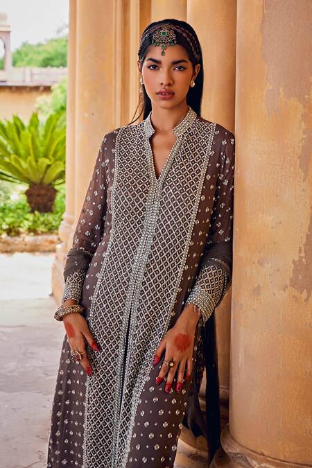 Amitabh Malhotra_Green Georgette Embroidery Luneville Mandarin Collar Kurta Set  _at_Aza_Fashions