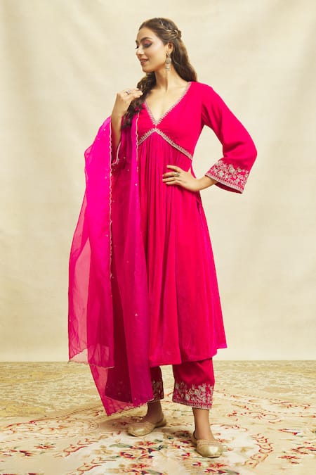 Aariyana Couture Fuchsia Velvet, Organza Embroidery V-neck Anarkali Pant Set at Aza Fashions Aariyana Couture_Fuchsia Velvet, Organza Embroidery V-neck Anarkali Pant Set _at_Aza_Fashions