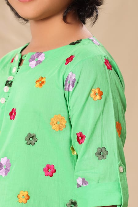 Shop_Littlecheer_Green Cotton Embroidery Floret Thread Shirt And Pant Set _Online_at_Aza_Fashions