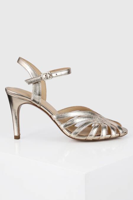 Oroh Gold Cut Work Topaz Metallic Sandals Online at Aza Fashions Oroh_Gold Cut Work Topaz Metallic Sandals _Online_at_Aza_Fashions