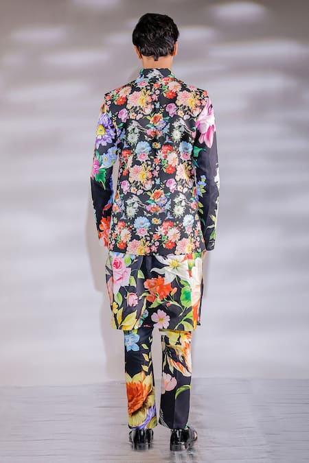 Shop_Jubinav Chadha_Black Cotton, Crepe Floral Print Bundi And Kurta Set _at_Aza_Fashions