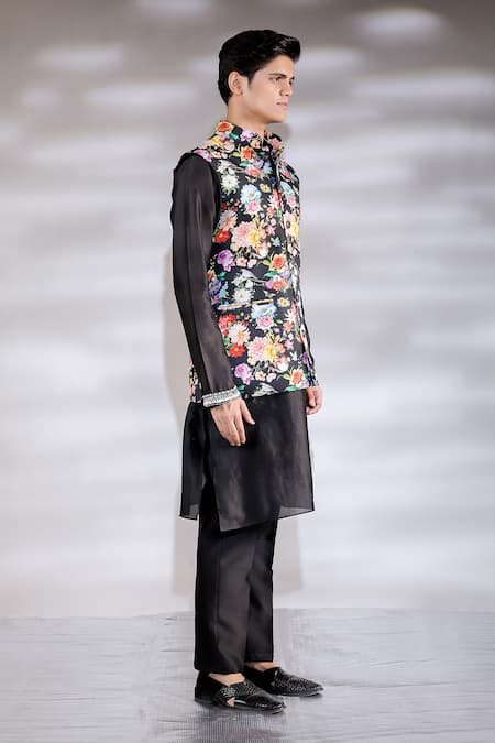 Jubinav Chadha_Black Cotton, Silk Embroidery Floral Print Bundi And Kurta Set _Online_at_Aza_Fashions