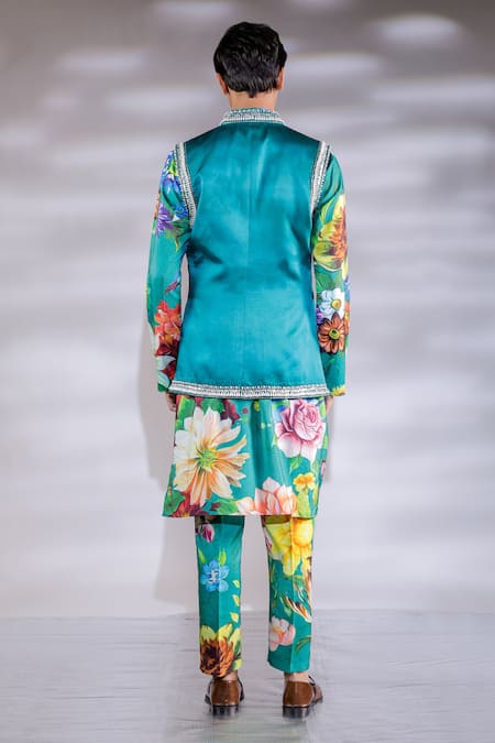 Shop Jubinav Chadha Green Cotton, Silk, Satin Pearls Floral Embroidered Bundi And Kurta Set at Aza Fashions Shop_Jubinav Chadha_Green Cotton, Silk, Satin Pearls Floral Embroidered Bundi And Kurta Set _at_Aza_Fashions