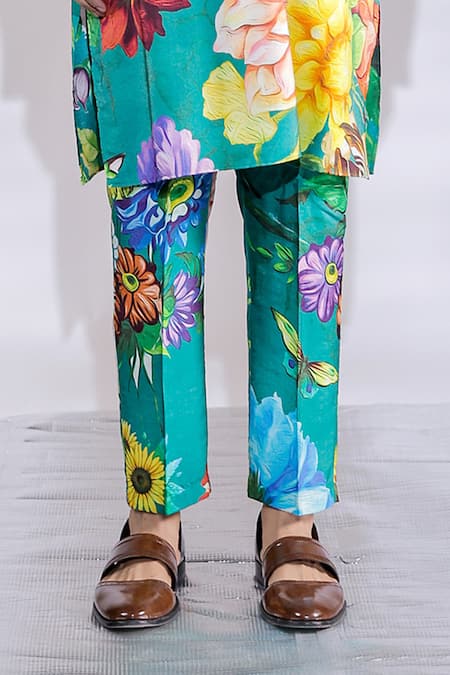 Shop Jubinav Chadha Green Cotton, Silk, Satin Pearls Floral Embroidered Bundi And Kurta Set Online at Aza Fashions Shop_Jubinav Chadha_Green Cotton, Silk, Satin Pearls Floral Embroidered Bundi And Kurta Set _Online_at_Aza_Fashions