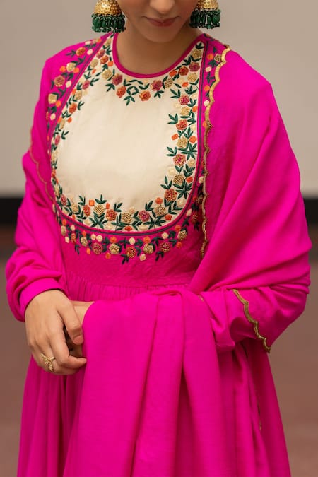 Mimamsaa_Pink Muslin, Organza Embroidery Round Neck Kajri Bodice Anarkali Pant Set _Online_at_Aza_Fashions