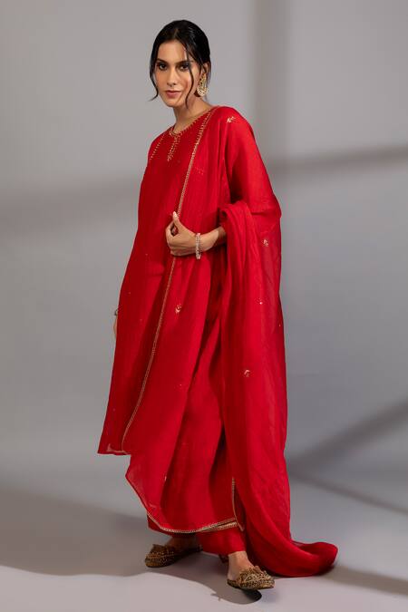 Pants And Pajamas Red Chanderi Embroidery Round Neck Yoke Zardosi Kurta Online at Aza Fashions Pants And Pajamas_Red Chanderi Embroidery Round Neck Yoke Zardosi Kurta _Online_at_Aza_Fashions
