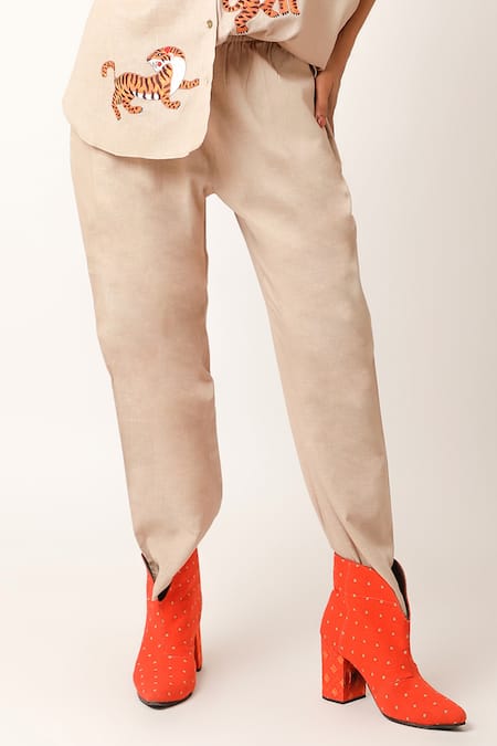 Buy Jajaabor Beige Cotton, Linen Embroidery Collared Contrast Tiger Shirt With Pant Online at Aza Fashions Buy_Jajaabor_Beige Cotton, Linen Embroidery Collared Contrast Tiger Shirt With Pant _Online_at_Aza_Fashions