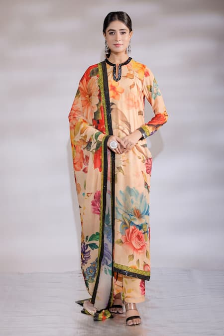 Jubinav Chadha Fauna Print Kurta Pant Set 