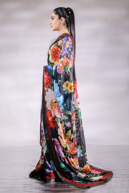 Jubinav Chadha Black Georgette, Satin Sequins, Embroidery Garden Blossom Print Saree Set Online at Aza Fashions Jubinav Chadha_Black Georgette, Satin Sequins, Embroidery Garden Blossom Print Saree Set _Online_at_Aza_Fashions