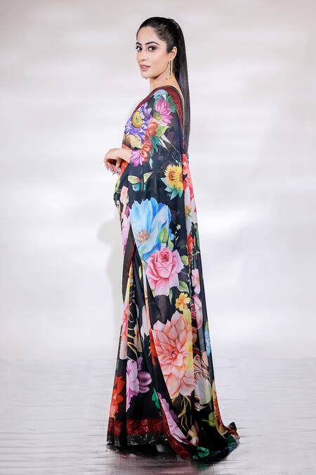 Jubinav Chadha Black Georgette Embroidery Sweetheart Neck Blossom Garden Print Saree Set Online at Aza Fashions Jubinav Chadha_Black Georgette Embroidery Sweetheart Neck Blossom Garden Print Saree Set _Online_at_Aza_Fashions