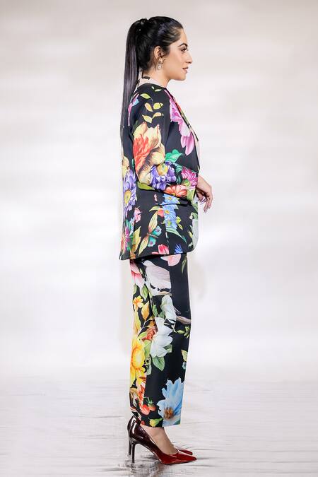 Jubinav Chadha Black Crepe, Georgette Embroidery, Sequins Spring Floral Blazer Pant Set Online at Aza Fashions Jubinav Chadha_Black Crepe, Georgette Embroidery, Sequins Spring Floral Blazer Pant Set _Online_at_Aza_Fashions