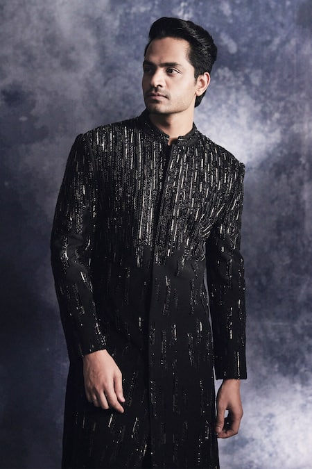 Varun Chakkilam Linear Embroidered Sherwani Set 