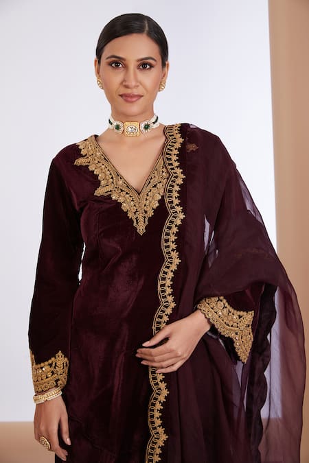 Buy Neha Khullar Wine Velvet, Chiffon Embroidery V-neck Kurta Pant Set Online at Aza Fashions Buy_Neha Khullar_Wine Velvet, Chiffon Embroidery V-neck Kurta Pant Set _Online_at_Aza_Fashions