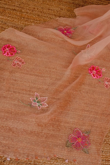 Buy_Shinor_Pink Kurta Satin Linen Embroidered Pearls Notched Palazzo Set 