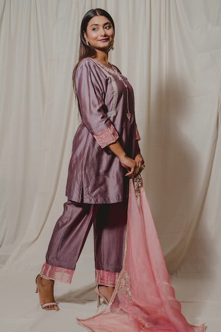 Buy_Shinor_Purple Chanderi Hand Embroidery French Knot. Cutdana Kurta Pant Set  _Online_at_Aza_Fashions