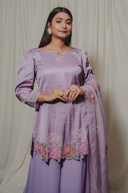 Buy_Shinor_Purple Satin, Georgette, Organza Cut Work, Embroidery, Floral Linen Kurta Set _Online_at_Aza_Fashions