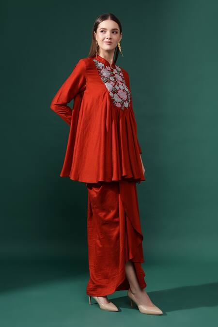 Aakaar_Orange Cotton, Silk Beads Blossom Embroidered Yoke Tunic Kurta With Draped Skirt_Online_at_Aza_Fashions