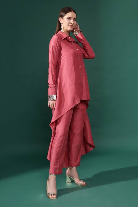 Buy_Aakaar_Pink Cotton, Silk Sequins Collared Embellished Cuffs Kurta With Pant _Online_at_Aza_Fashions