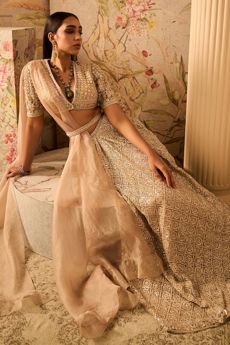 Shop Ridhi Mehra Gold Blouse Embroidery Thread Idol Geometric Bridal Lehenga Set at Aza Fashions Shop_Ridhi Mehra_Gold Blouse Embroidery Thread Idol Geometric Bridal Lehenga Set _at_Aza_Fashions