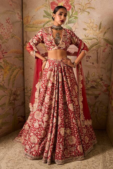 Buy Chocolate Brown Archetypal Lehenga In Velvet Raw Silk With Heavy  Embroidery And Trail - NOOR 2022 KALKI Fashion India