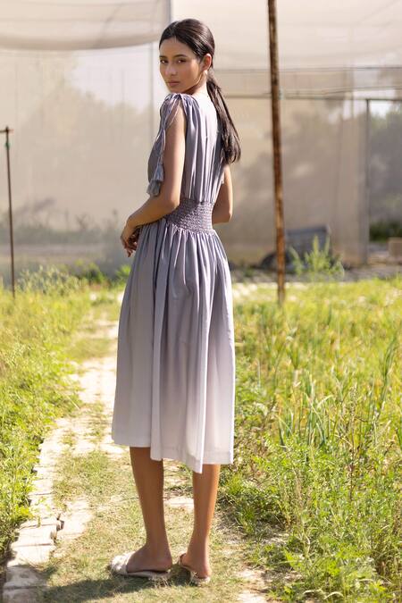 Shop Kranberra Grey Premium Satin Plain V Neck Teressa Ombre Dress at Aza Fashions Shop_Kranberra_Grey Premium Satin Plain V Neck Teressa Ombre Dress _at_Aza_Fashions