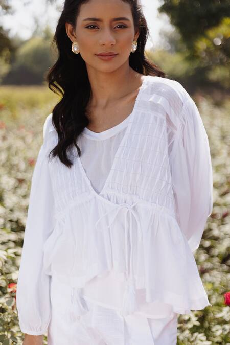 Kranberra_White Cotton Solid Overlay Top V-neck Si Bianco Pant Set _Online_at_Aza_Fashions