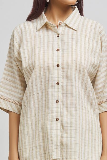 Shop Samyukta Singhania Ivory , Satin Collared Handloom Checkered Shirt And Pant Set Online at Aza Fashions Shop_Samyukta Singhania_Ivory , Satin Collared Handloom Checkered Shirt And Pant Set _Online_at_Aza_Fashions