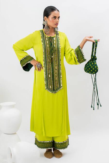 Prahnaaya Green Satin Sequins, Zari, Embroidery Round Neck Kurta And Pant Set Online at Aza Fashions Prahnaaya_Green Satin Sequins, Zari, Embroidery Round Neck Kurta And Pant Set _Online_at_Aza_Fashions