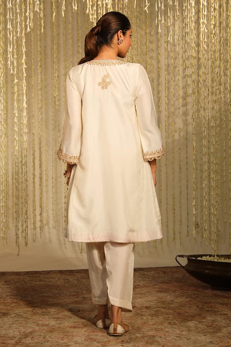 Shop Sheetal Batra Ivory Silk Sequins, Meher Thread Placement Anarkali With Dogri Salwar at Aza Fashions Shop_Sheetal Batra_Ivory Silk Sequins, Meher Thread Placement Anarkali With Dogri Salwar _at_Aza_Fashions