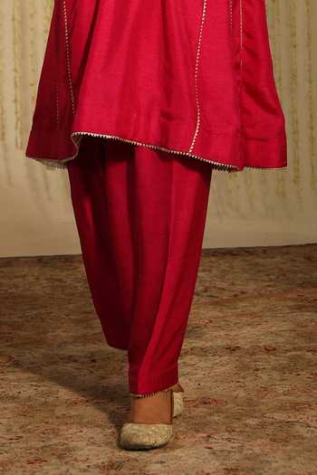 Sheetal Batra_Pink Silk Sequins, Embroidery Meher Floral Placement Anarkali With Dogri Salwar _Online_at_Aza_Fashions