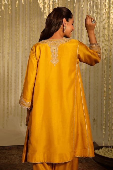 Sheetal Batra Mehnaaz Paisley Embroidered Placement Anarkali With Dogri Salwar 