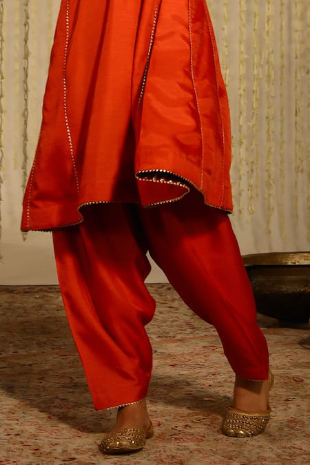 Buy Sheetal Batra Orange Silk Sequins, Mehreen Placed Floral Paisley Anarkali With Dogri Salwar Online at Aza Fashions Buy_Sheetal Batra_Orange Silk Sequins, Mehreen Placed Floral Paisley Anarkali With Dogri Salwar _Online_at_Aza_Fashions