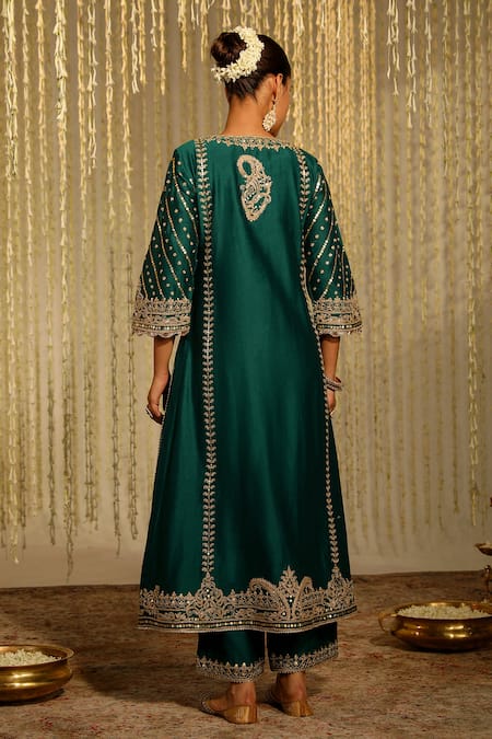 Sheetal Batra Sabirah Floral Embroidered Kurta Palazzo Set 