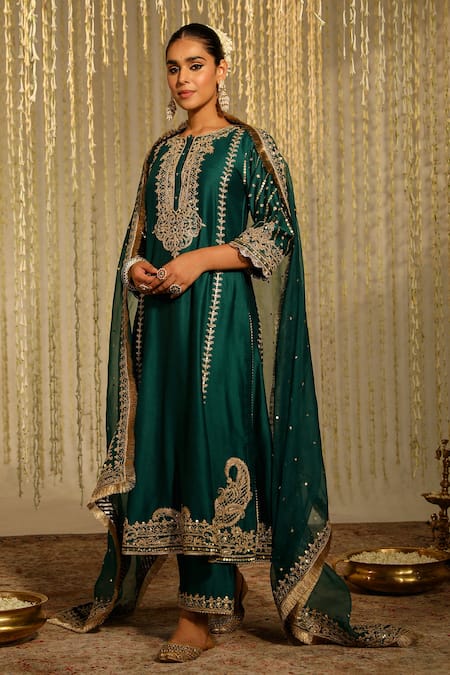 Sheetal Batra Emerald Green Silk Organza, Silk, Chanderi Sabirah Floral Kurta Palazzo Set Online at Aza Fashions Sheetal Batra_Emerald Green Silk Organza, Silk, Chanderi Sabirah Floral Kurta Palazzo Set _Online_at_Aza_Fashions