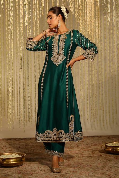 Buy Sheetal Batra Emerald Green Silk Organza, Silk, Chanderi Sabirah Floral Kurta Palazzo Set Online at Aza Fashions Buy_Sheetal Batra_Emerald Green Silk Organza, Silk, Chanderi Sabirah Floral Kurta Palazzo Set _Online_at_Aza_Fashions