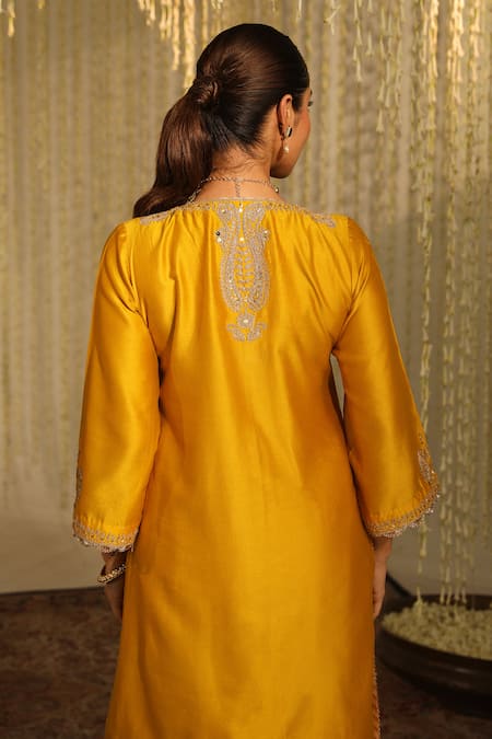 Shop Sheetal Batra Yellow Silk, Chanderi, Bamboo Umrah Paisley Kurta With Tulip Dhoti Pant at Aza Fashions Shop_Sheetal Batra_Yellow Silk, Chanderi, Bamboo Umrah Paisley Kurta With Tulip Dhoti Pant _at_Aza_Fashions