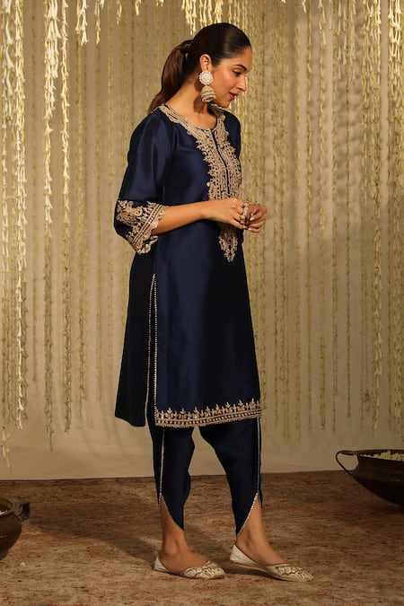 Sheetal Batra_Blue Silk, Chanderi Sequins, Amayra Paisley Embroidered Kurta And Dhoti Pant Set _Online_at_Aza_Fashions