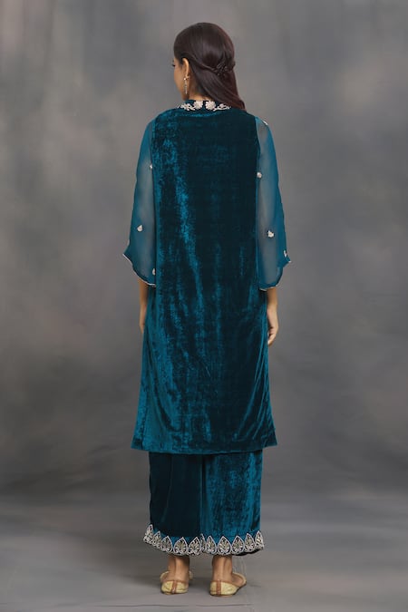 Samyukta Singhania_Blue Velvet Embroidery, Tassels Keyhole Neck Floral Kurta And Pant Set _Online_at_Aza_Fashions